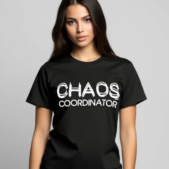 Gildan 'Chaos Coordinator' Black T-shirt, L - Picture 1 of 5